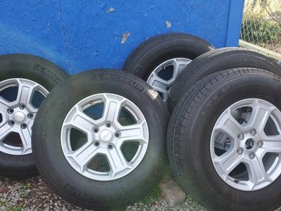 jeep tires & wheels 245/75 R17