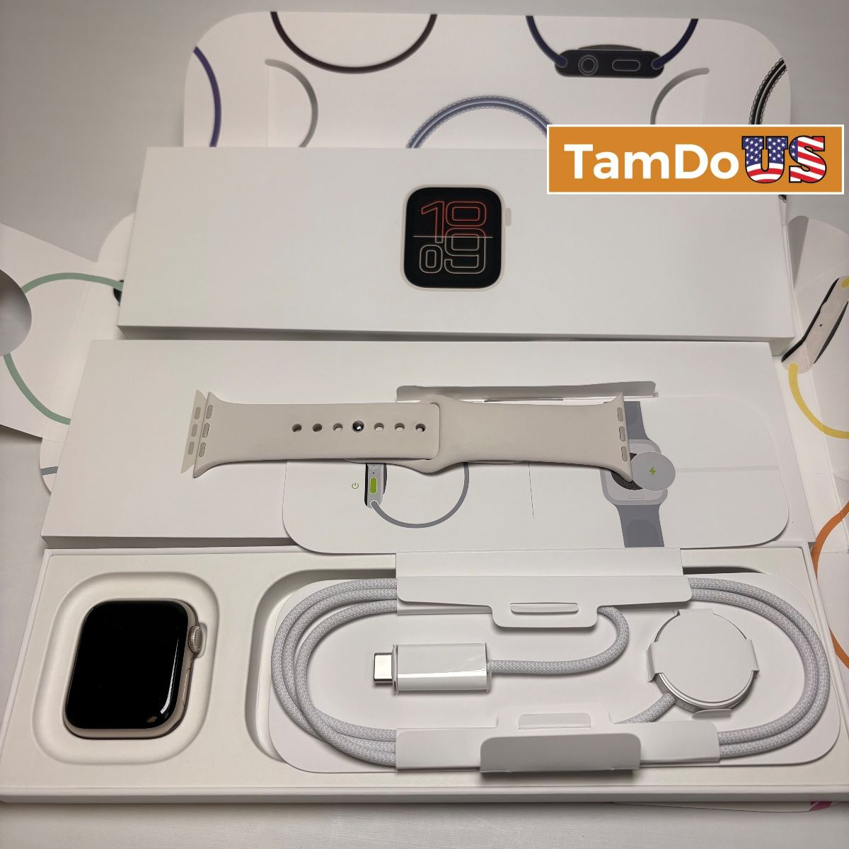 Apple Watch SE (Gen 3, Cellular) 40mm Starlight AL Case Sport Band S/M