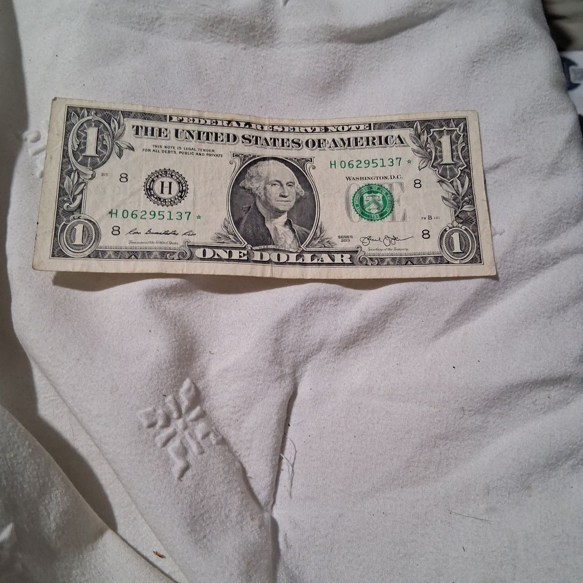 US $1 Dollar Star Note Series 2013 Circulated Currency