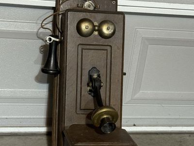 Vintage Wooden Wall Crank Telephone Antique Decor