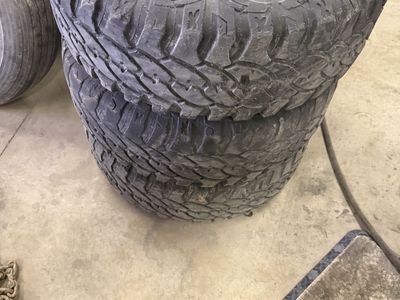 Truck Tires 285/75/16