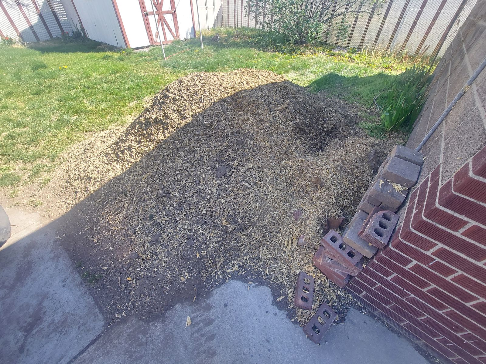 Free mulch in Magna