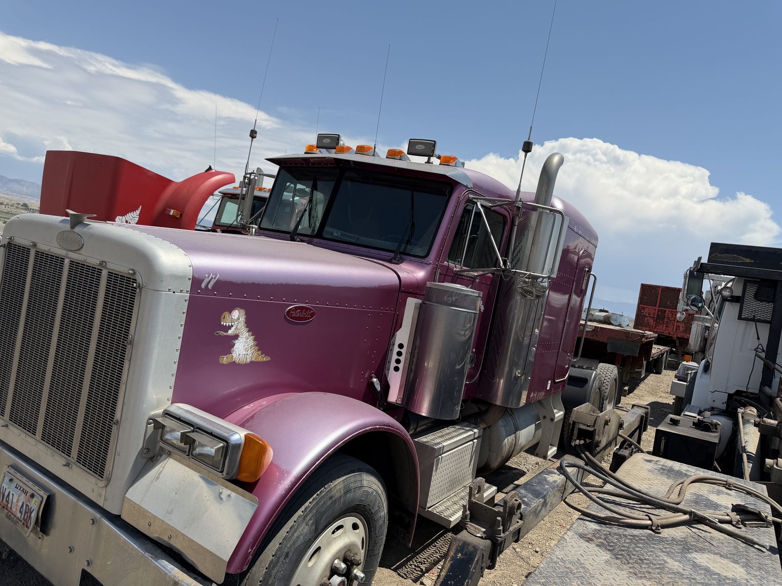 1996 Peterbilt 379 Flat Top