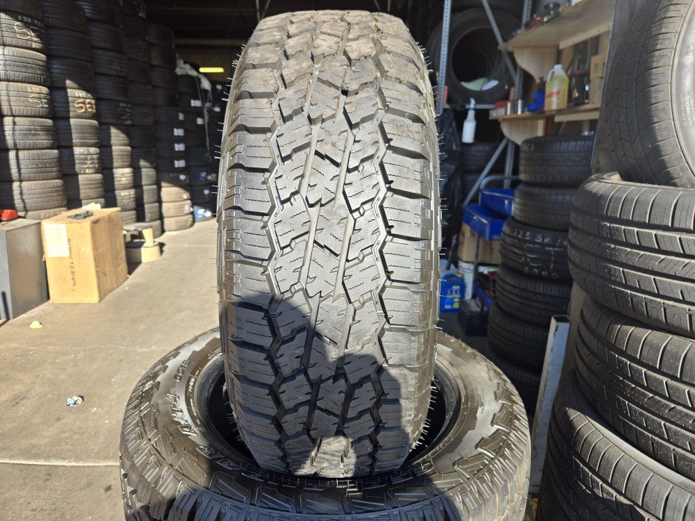 SET LT 265/60R20 YOKOHAMA GEOLANDER A/T4