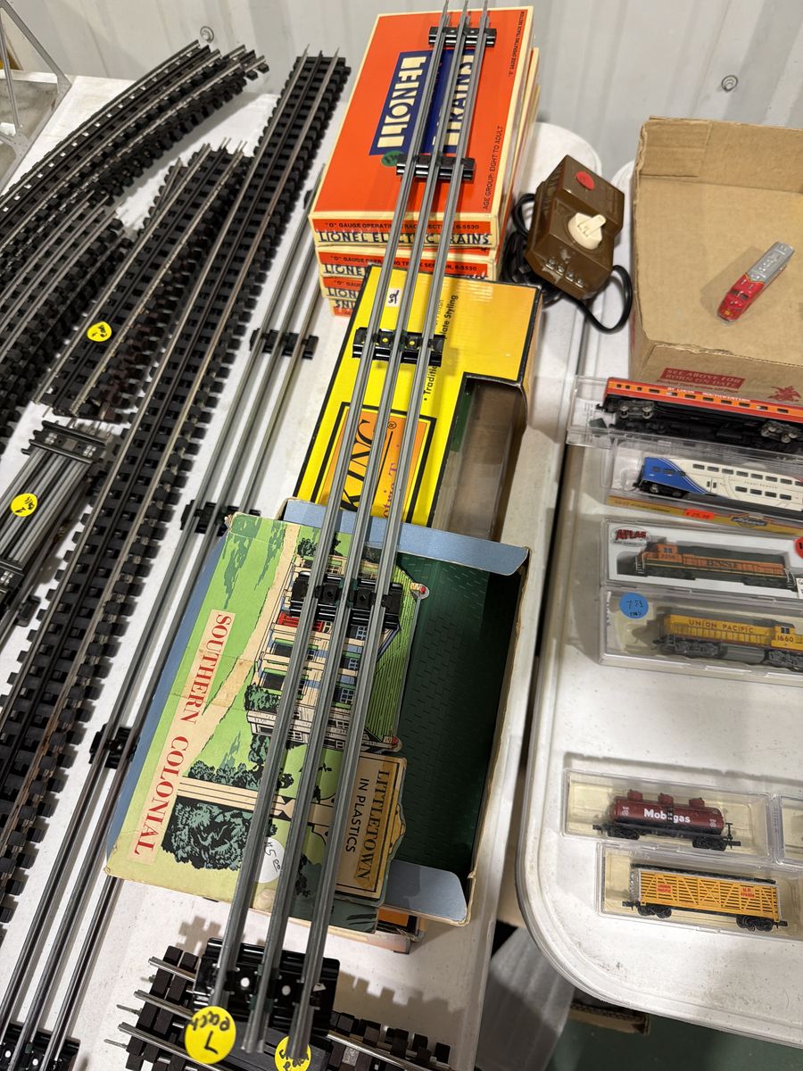Lionel compatible O Gauge track