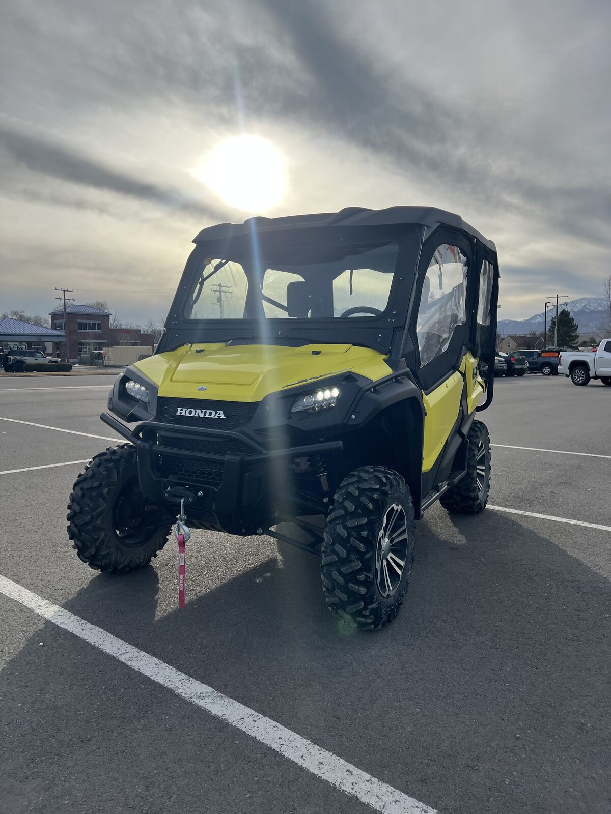 2018 Honda Pioneer 1000-5 Deluxe