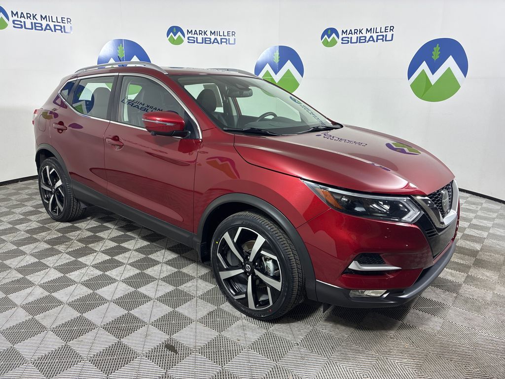 2022 Nissan Rogue Sport SL