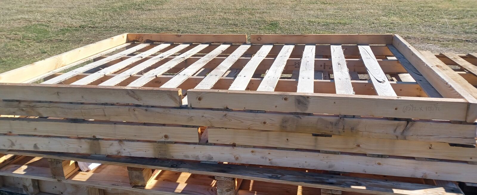 Super Large 100.5” x 65.5” Pallet with rim/lip – Extra Wood – Lumber