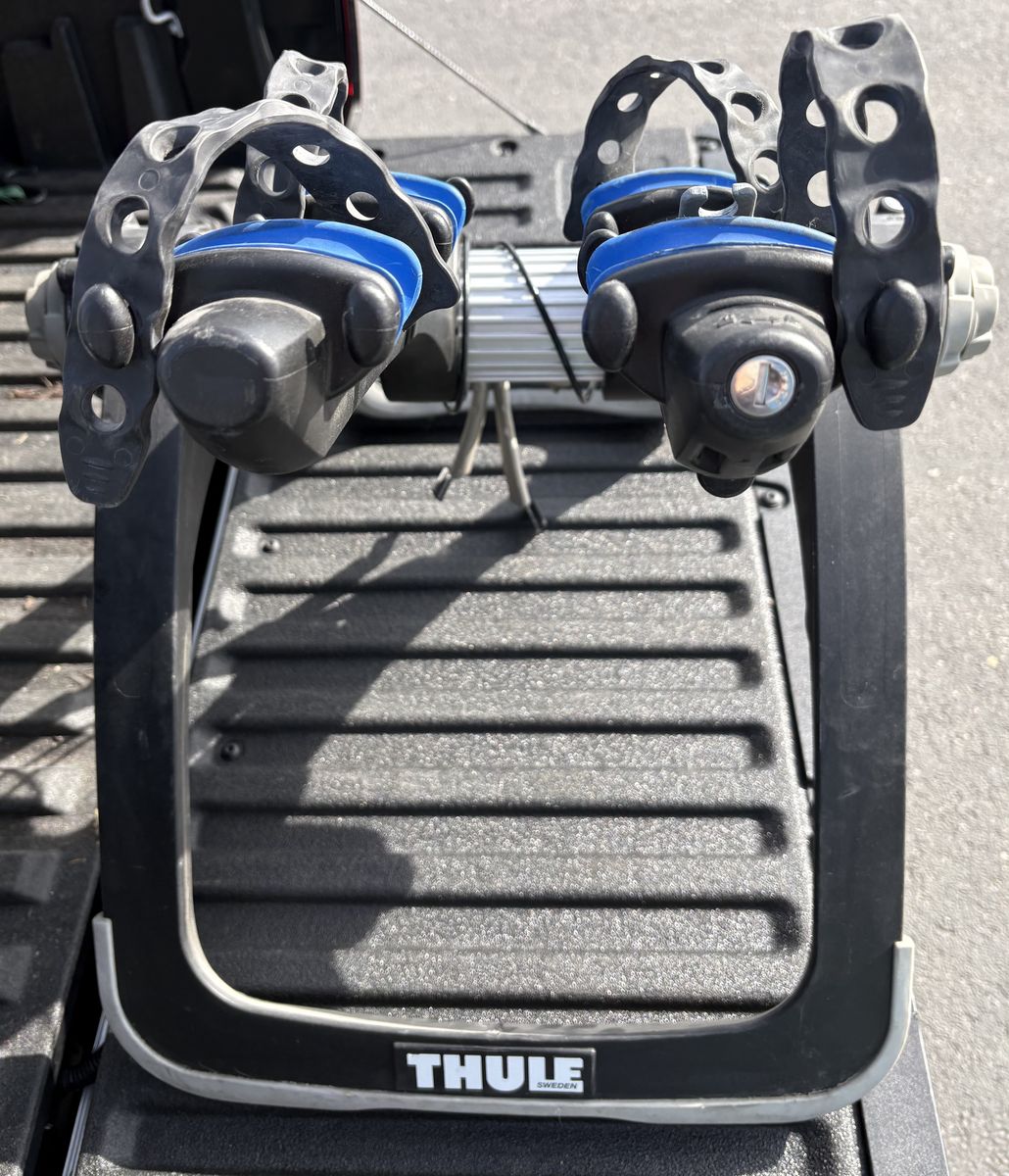 Thule 2 Bike Trunk Mount Bike Rack