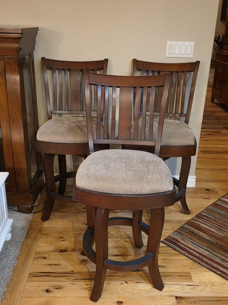 Set of 3 Wooden Swivel Bar Stools with Upholstered Cushioned Seats