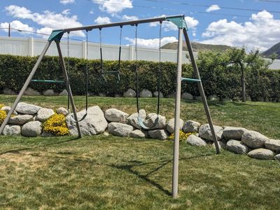 Lifetime 10 ft swing set