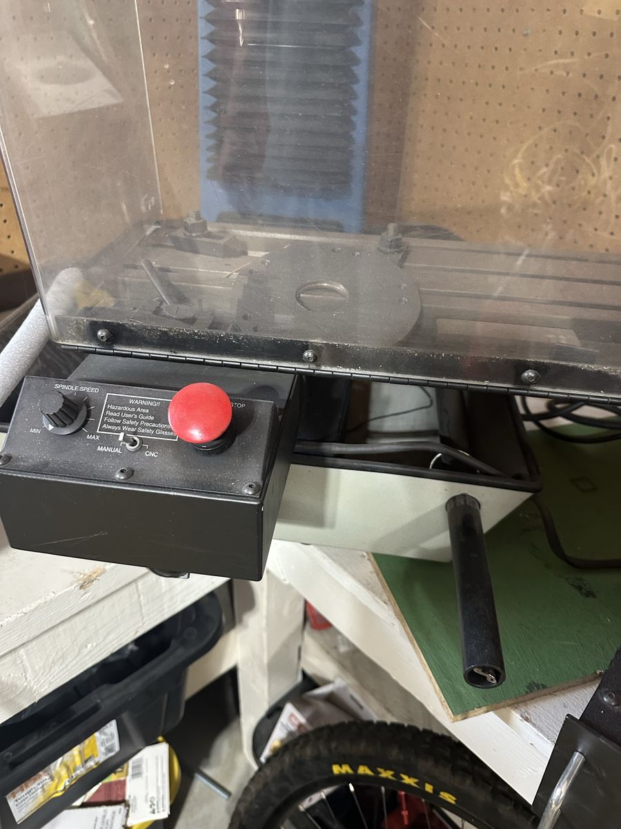 Main image 4