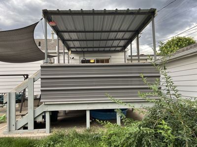 Covered deck $200 obo