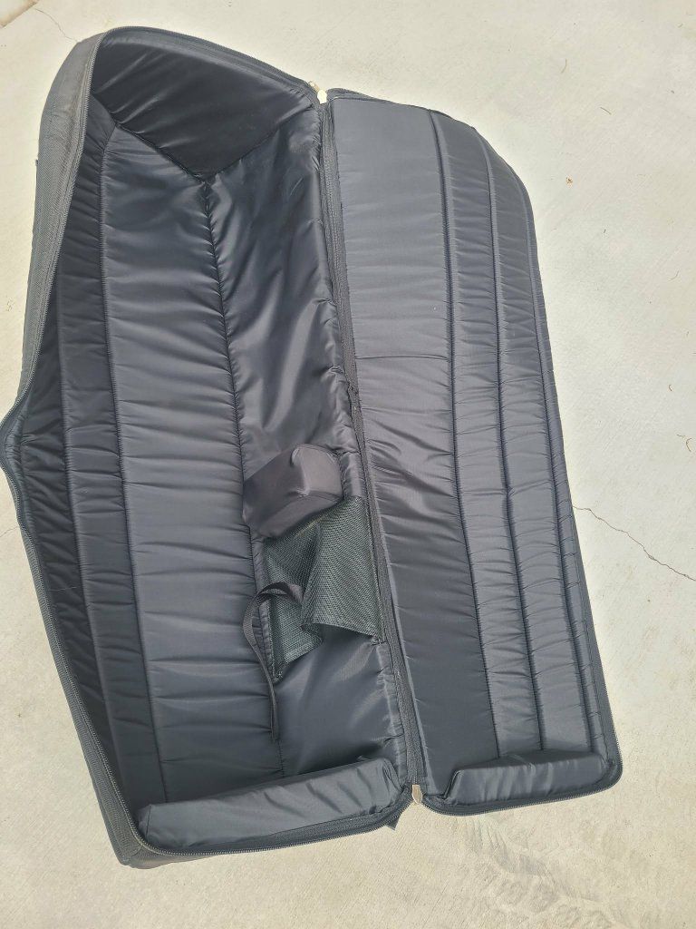 New never used golf travel bag