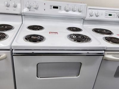 GREAT AMERICANA WHITE COIL TOP RANGE! W-WARRANTY