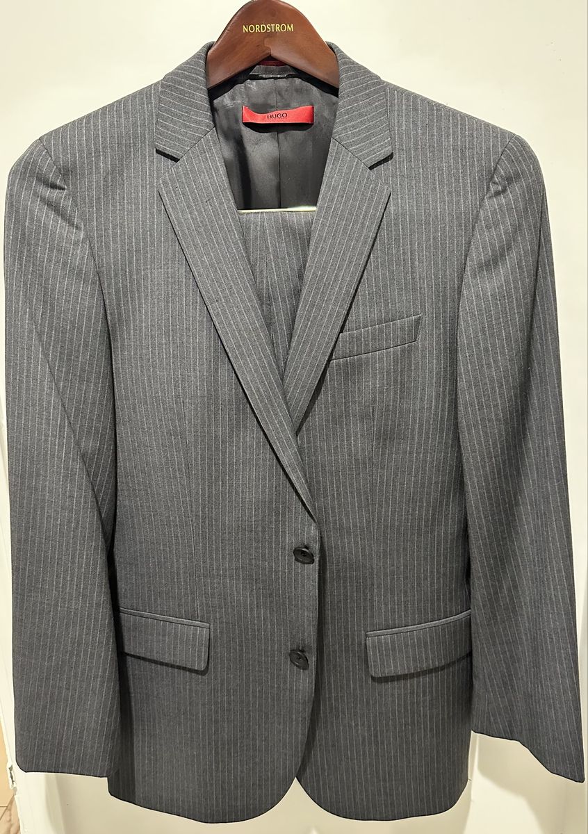 HUGO by Hugo Boss Men’s Charcoal Pinstripe 2-Piece Suit 38R – Pants 32x30