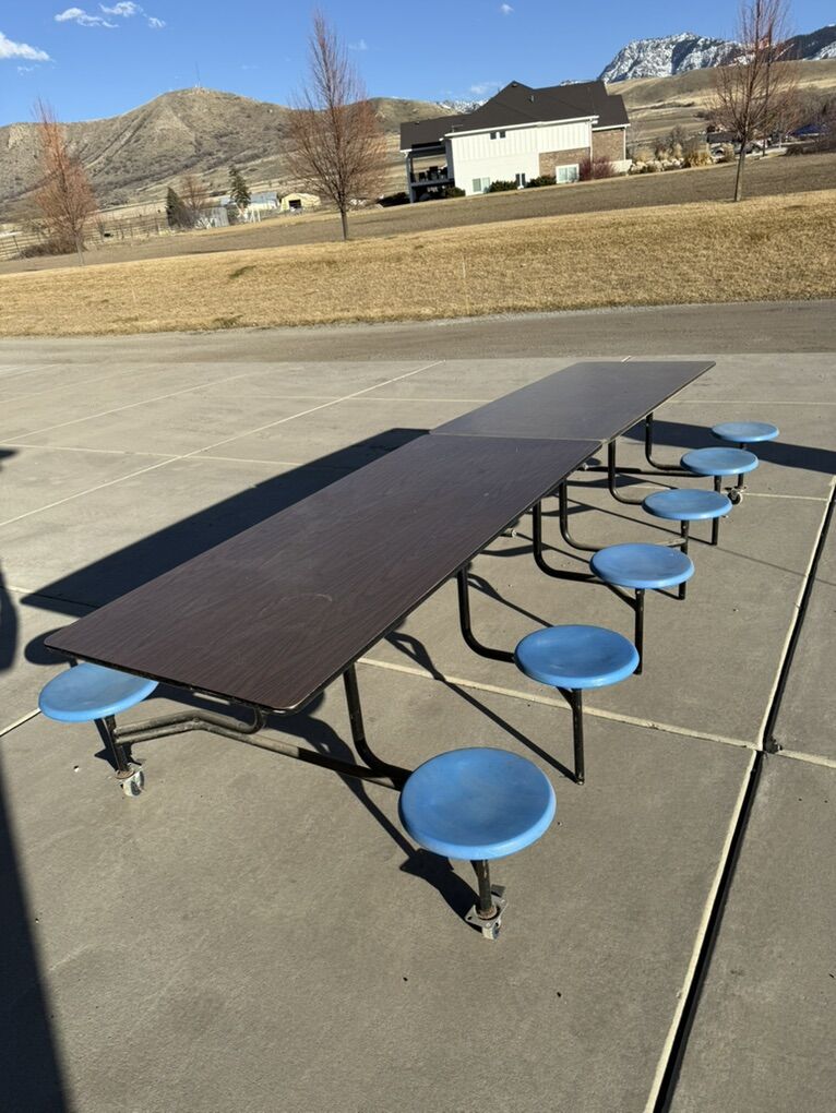 12 Seat Folding Table