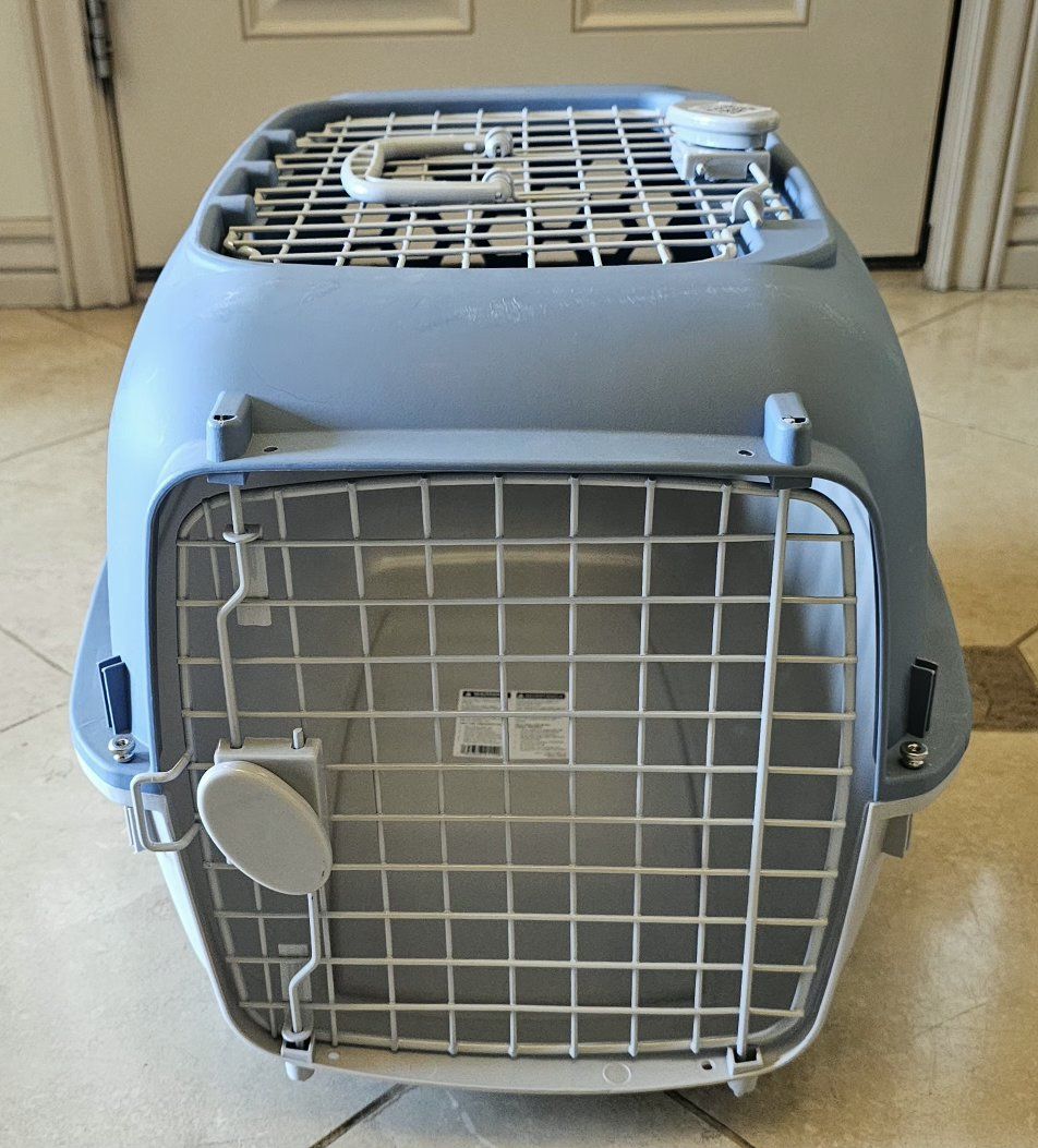 Pet Carrier 24" Front/ Top Entrance up to 30Pounds