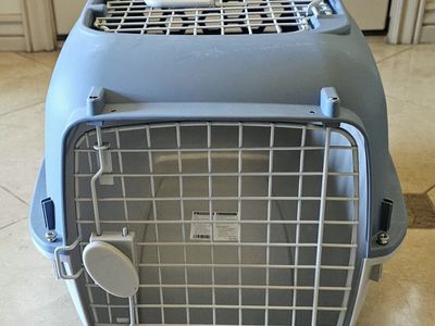 Pet Carrier 24" Front/ Top Entrance up to 30Pounds