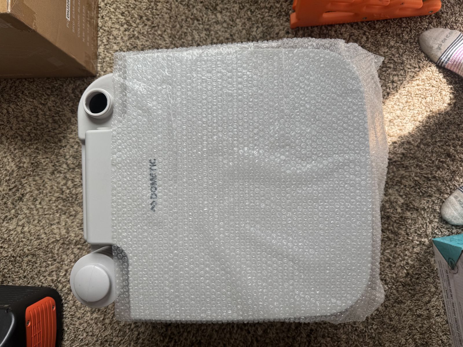 Dometic SaniPottie 966 Portable Toilet, 5 Gallon, RV/Camping