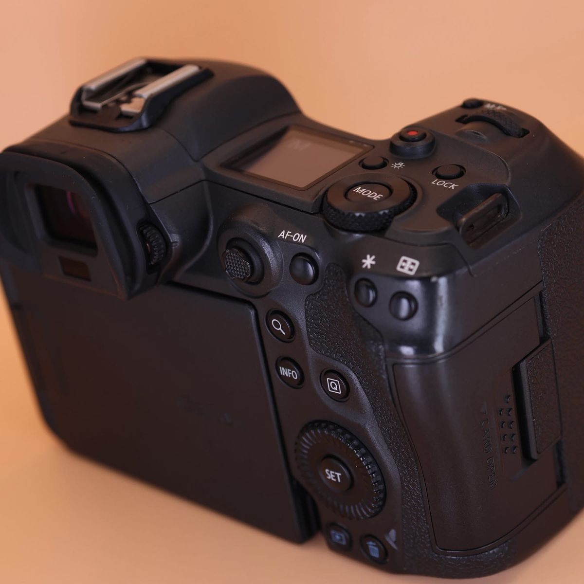 Canon R5 USED