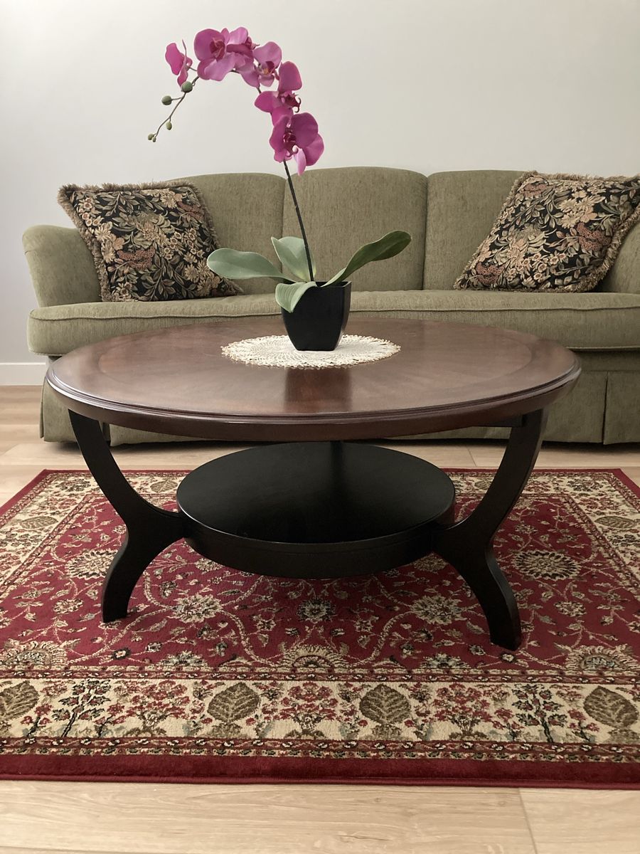 Round Coffee Table