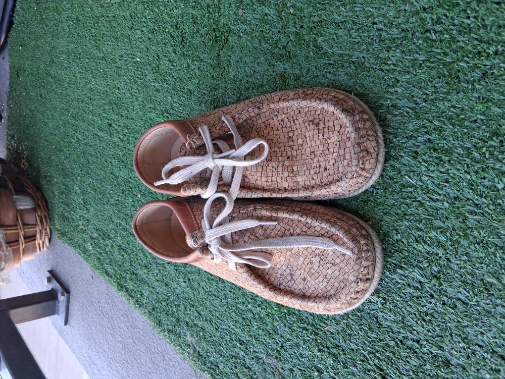 GES Cork wallabee style women's shoes size 39