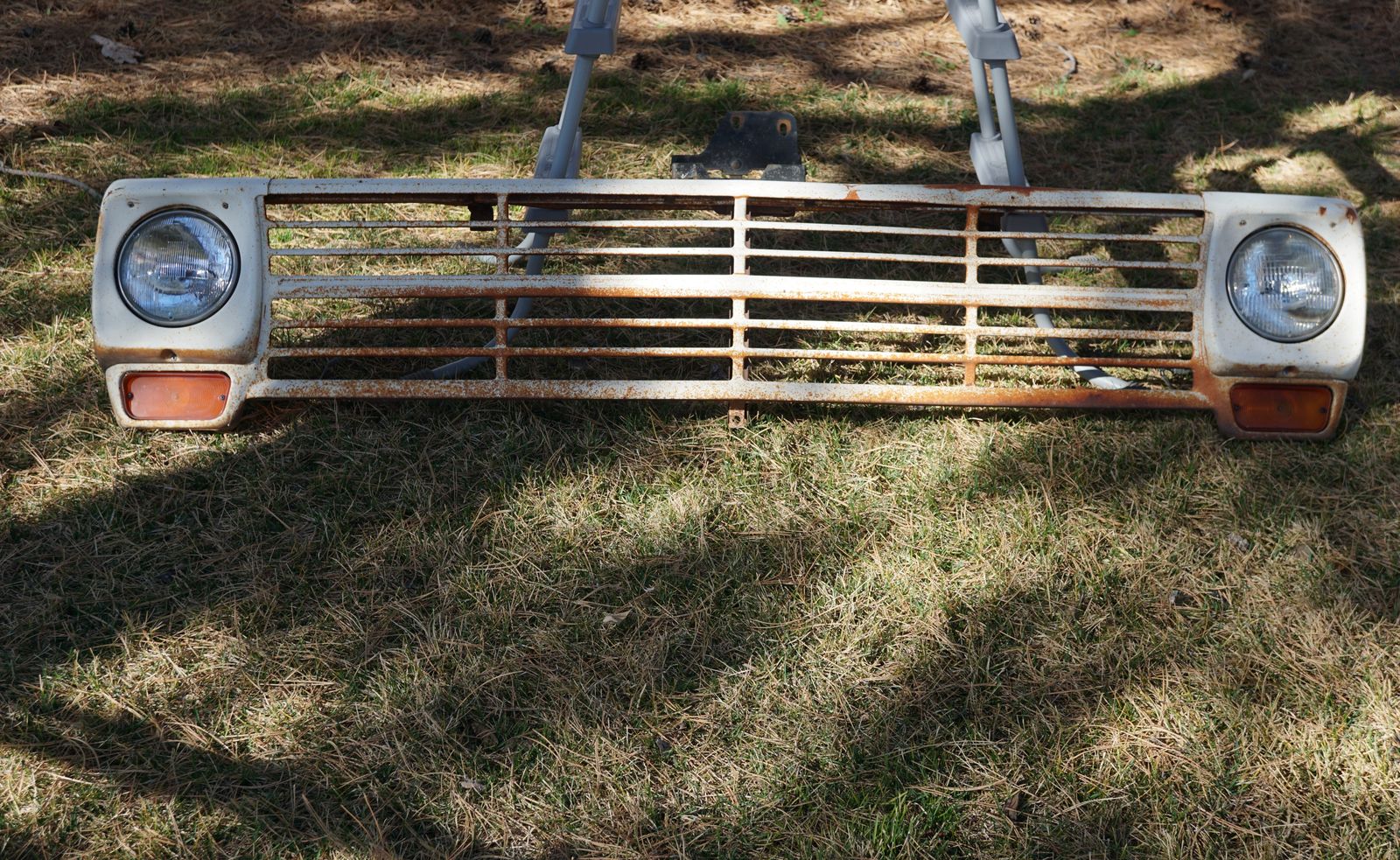 1967-72 Ford Truck Metal Grill F100 F250 F350