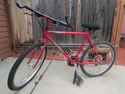 26" Iguana Giant 14 speed bike