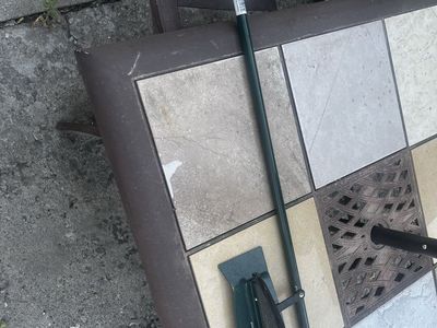 Hound Dog Step Edger Garden Tool - Manual Lawn Edger with Foot Plate & Long Handle