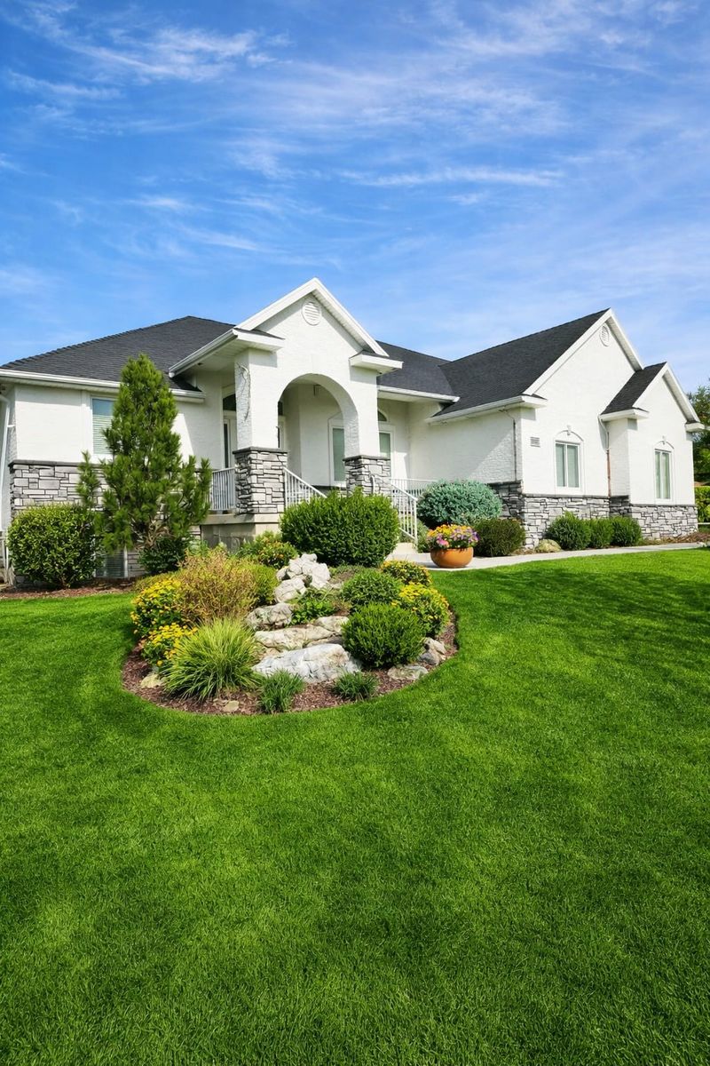 Copper Fox Construction / Roof Replacement - From Ogden to Evanston