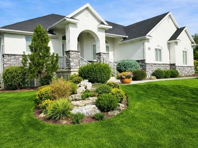 Copper Fox Construction / Roof Replacement - From Ogden to Evanston