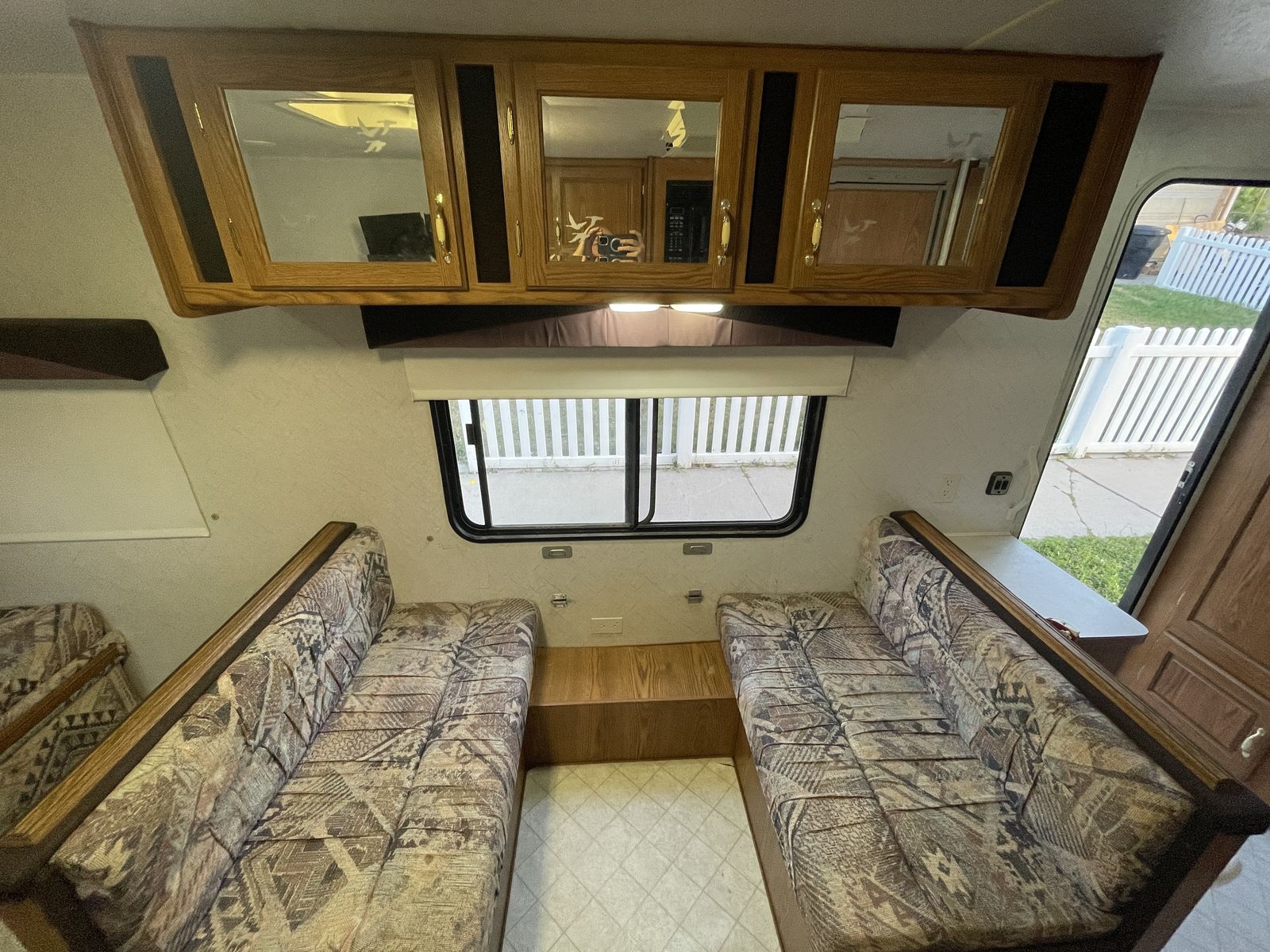 Main image 11