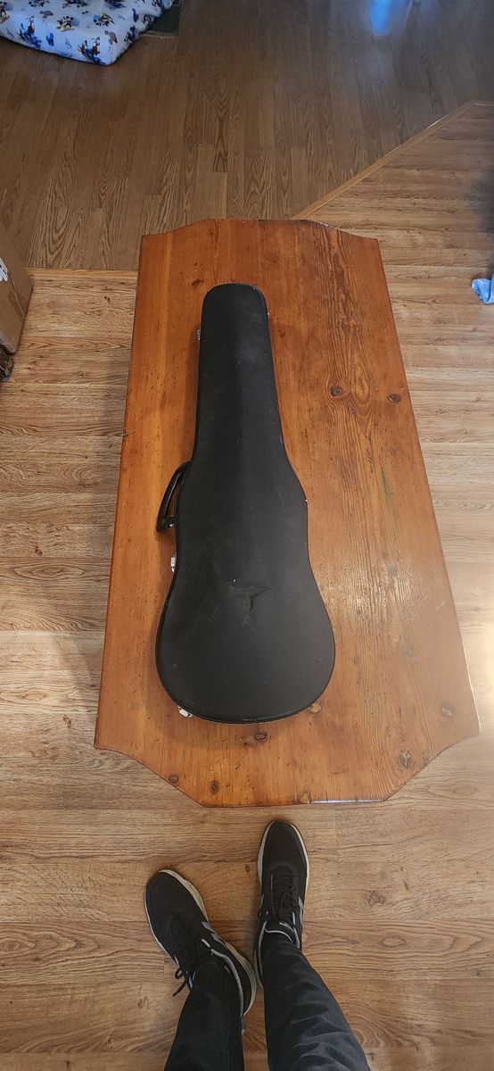 Student Violin with Bow and Case