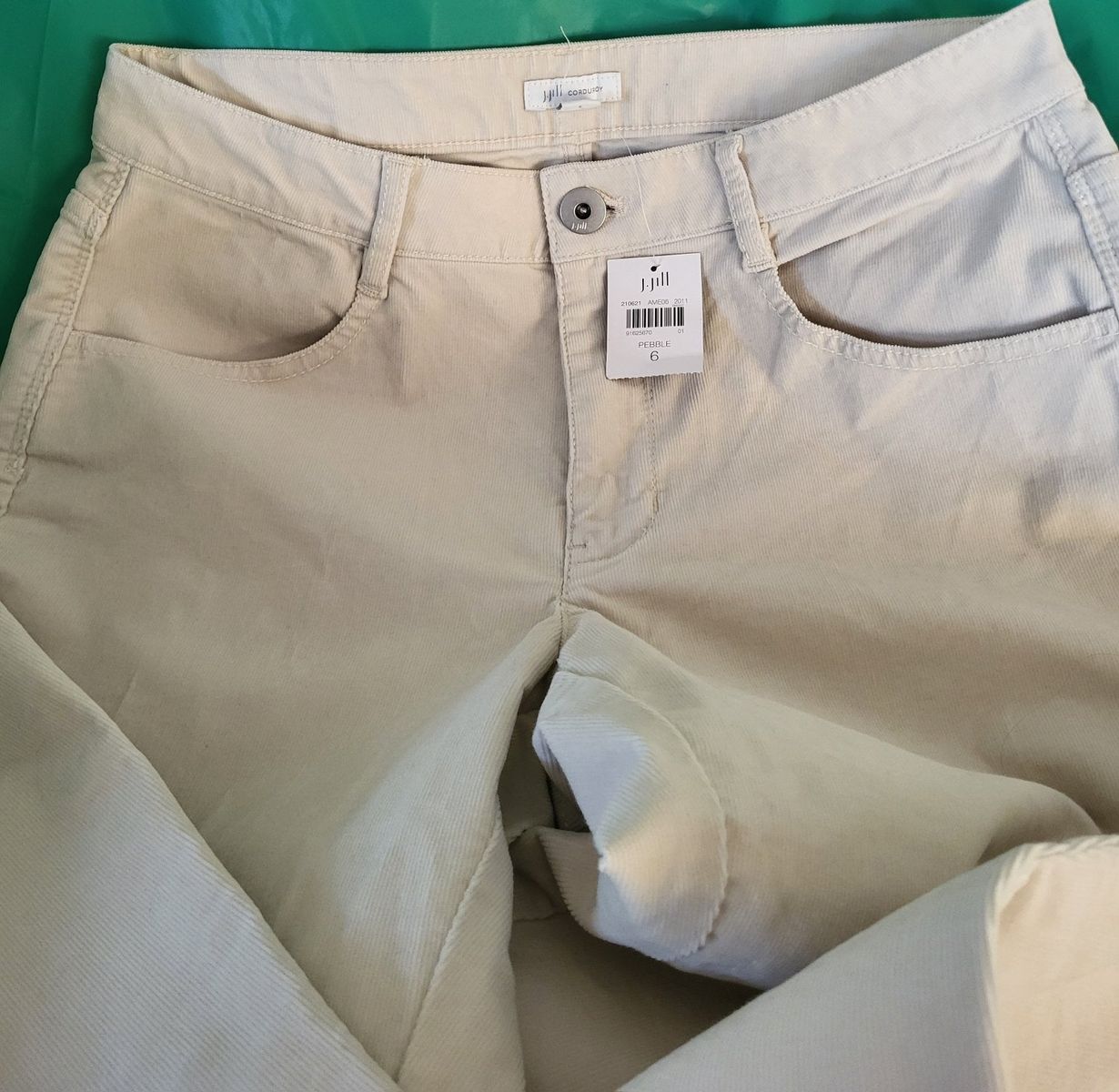 **3 PAIR NWT WOMEN'S SZ 6 CORDUROY PANTS**