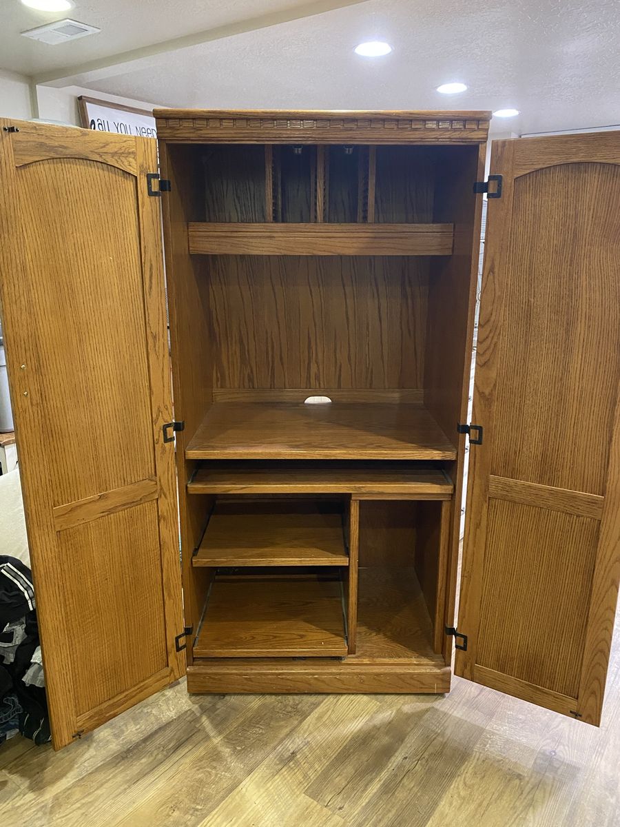 Oak Wood Computer Armoire Wardrobe Cabinet with Pull-Out Keyboard Tray & Storage Shelves