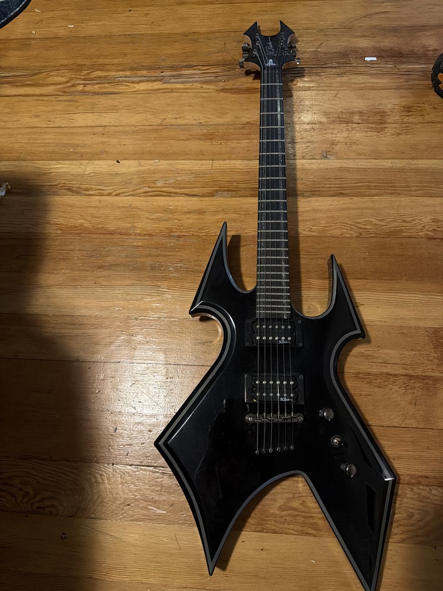 Bc rich war beast