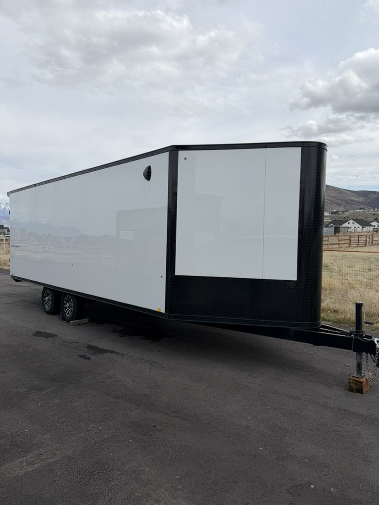 2025 Look Enclosed Trailer