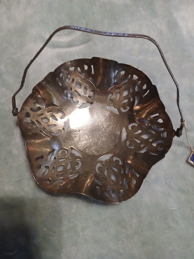 Main image 11