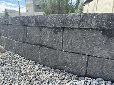 Belgard Retaining Wall Block (Charcoal)