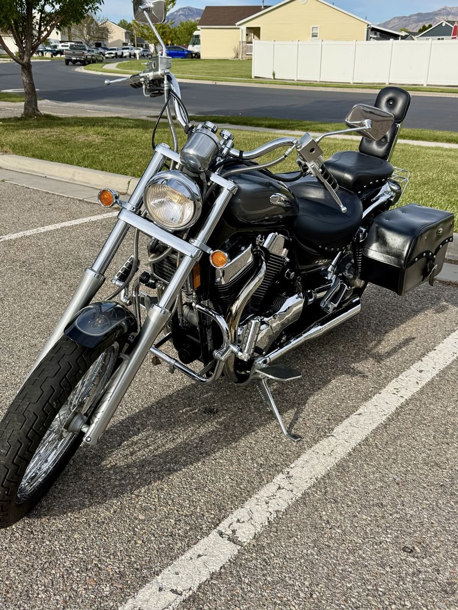 2003 Suzuki Intruder VS1400 — Ready to ride.