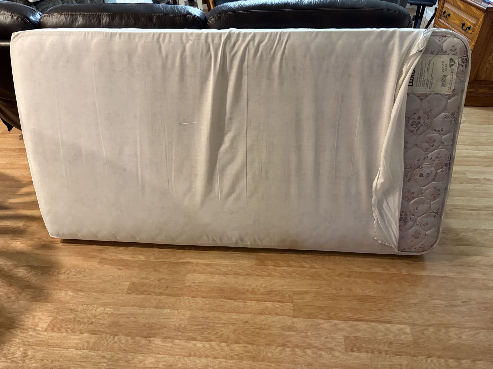 Twin mattress with a cotton cover for allergies