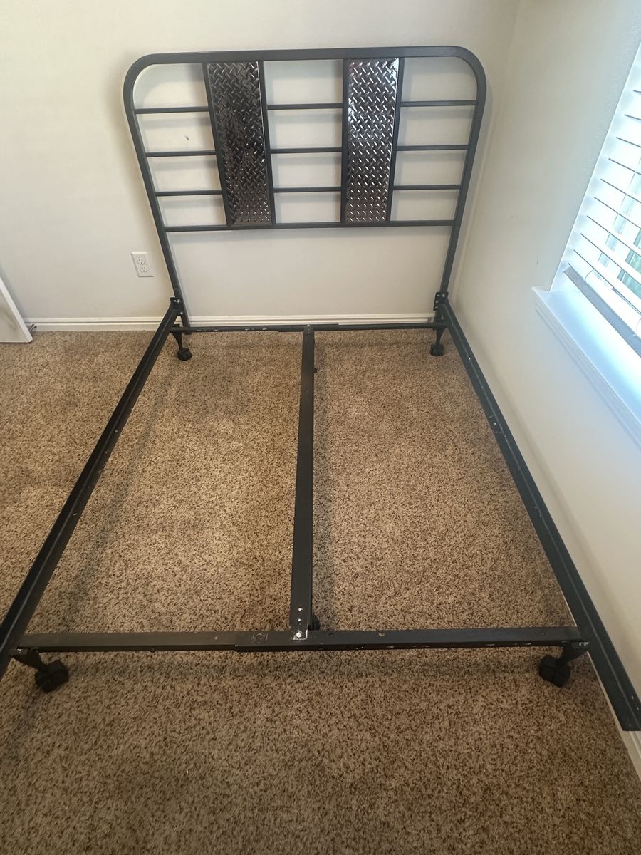Industrial-Style Bedroom Set – Bed, Desk & Dresser/TV Stand