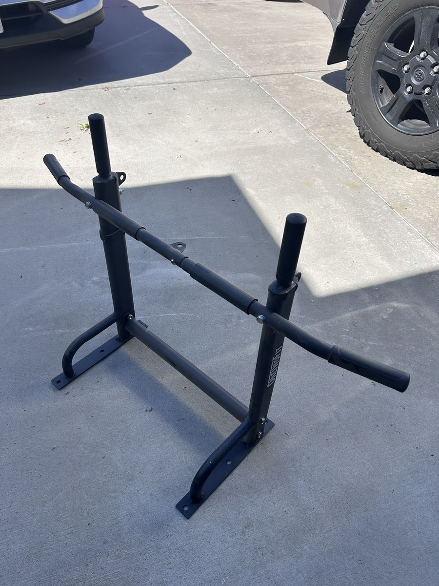 Greenspot Wall-Mounted Pull-Up Bar for Home Gym - Heavy Duty Chin-Up Bar
