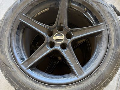 18” Mustang Saleen Wheels w- Good Tires