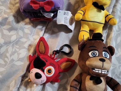 Funko Five Nights at Freddy's Golden Freddy Plush Toy 2022 Collectible