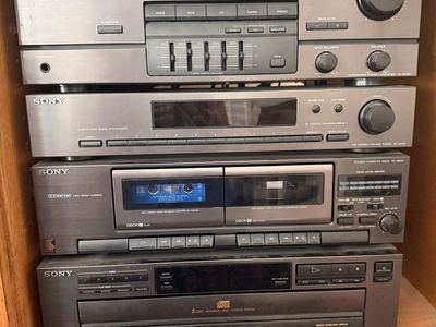Entertainment Center with Sony Stereo Compo