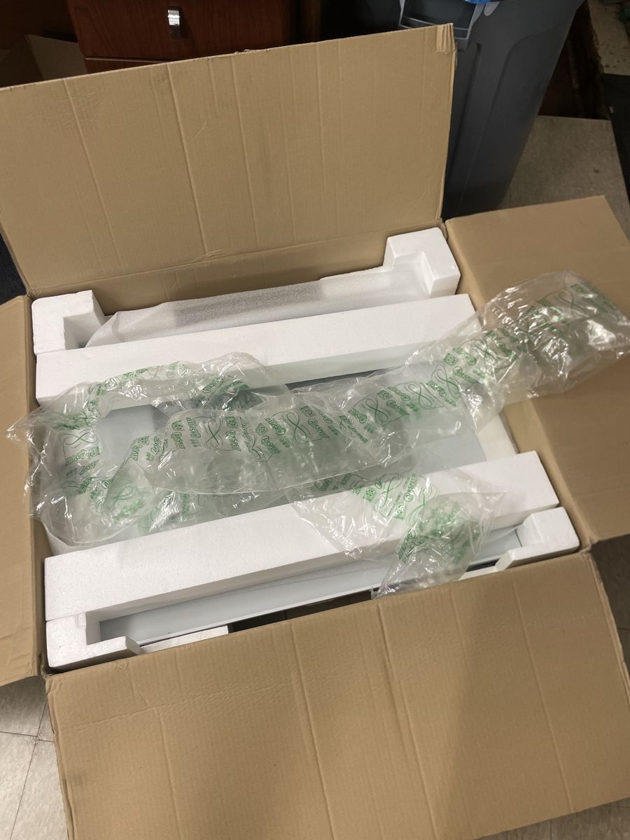 Samsung oven door assembly