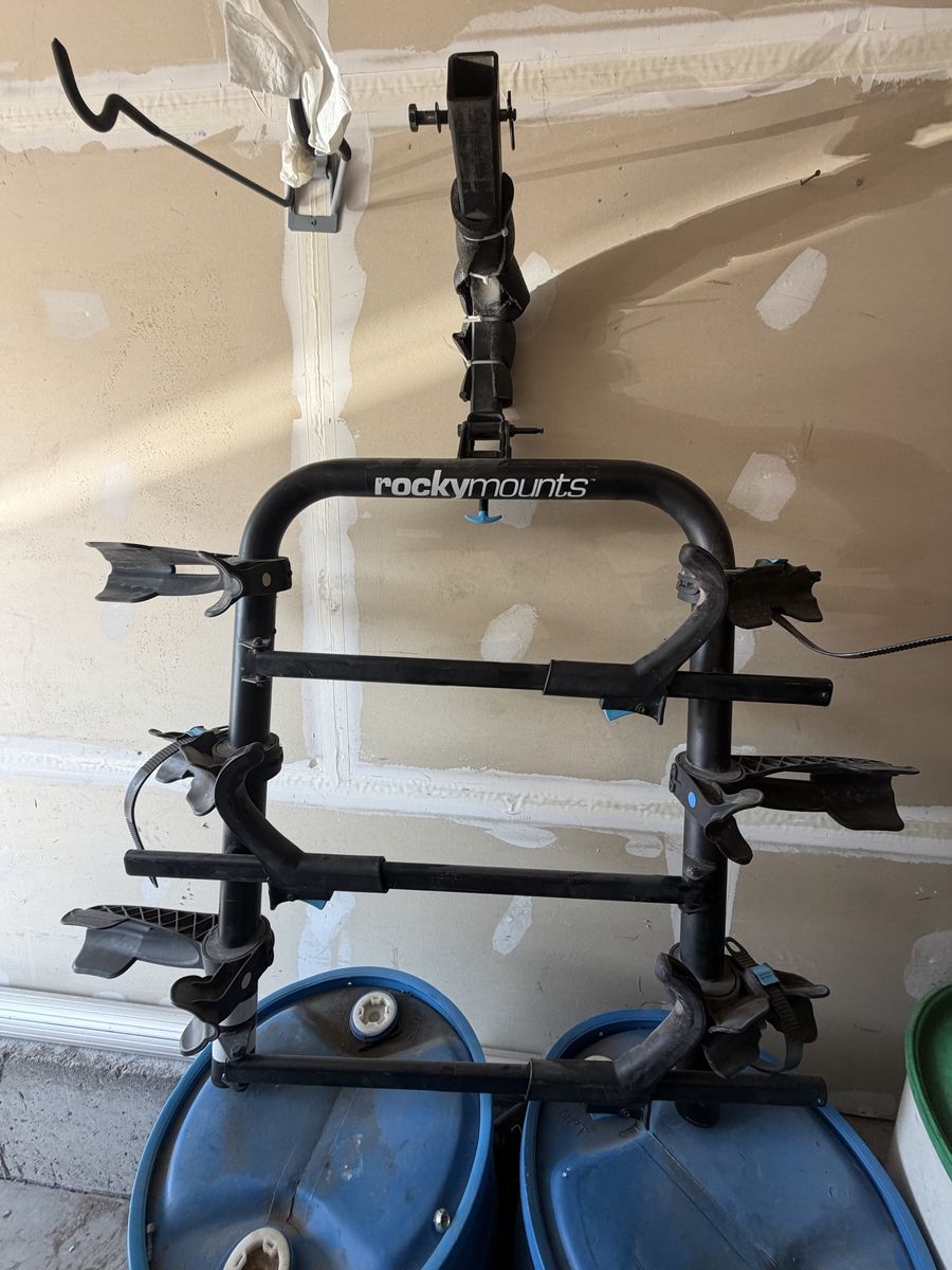 RockyMounts bike rack