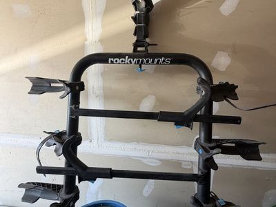 RockyMounts bike rack